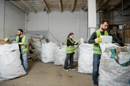 G&eacute;rer efficacement les d&eacute;chets industriels en entreprise